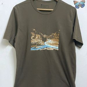 DECATHLON | Brown River T-shirt
