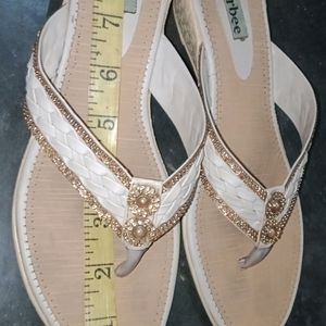 Ladies Flats