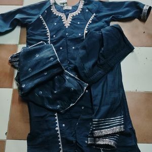 Navey  blue Kurta Set stone