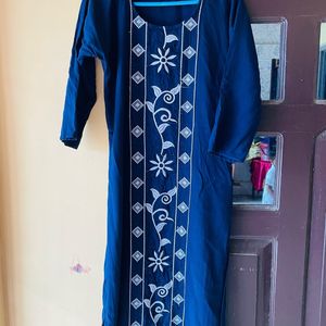 Simple Kurti With Neck embroidery