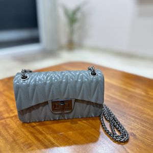 Grey Chique Sling Bag