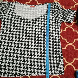 Houndstooth Print Square Neck Top