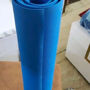 Absolutely New Yoga Mat (Blue 🔵)