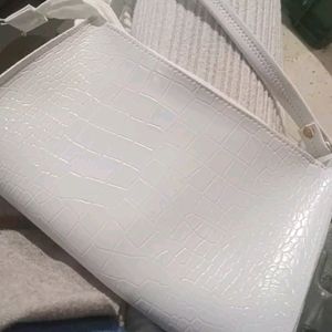 New White Sling Hand Bag