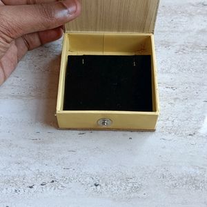 10 Jewellery Boxes