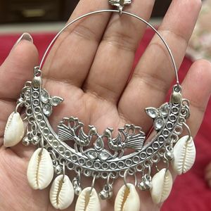 Shell Earrings