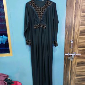 300 Only Abaya