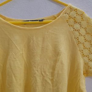 Yellow Net Sleeves Top 💛