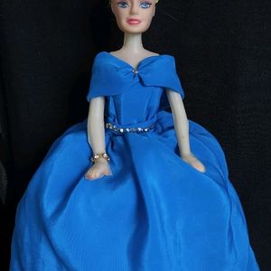 👑💙Cinderella Disney Princess Doll