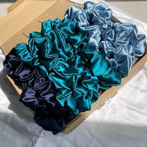 7 Scrunchies Combo Pack