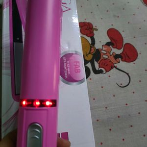 Vega Flat Hair Straightener