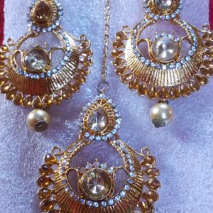 Earrings and Maang Tikka with stones