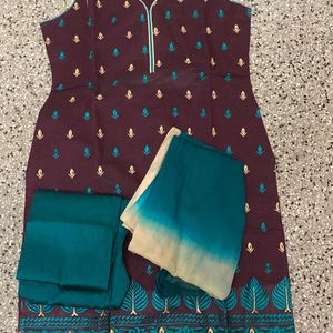 New Maroon N Green Kurta Set For Grabs