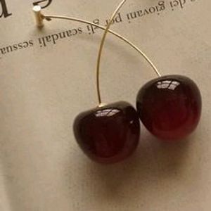 Cherry Earring 🍒