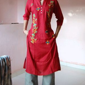 Collar Neck Red Khurti