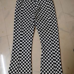 Black White Printed Flared Pant.