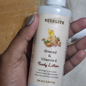 REGOLITH WHITENING BODY LOTION