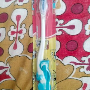 SPONGY Junior Toothbrush