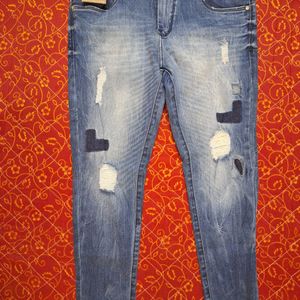 Women's Blue Rigged/Distressed Jeans