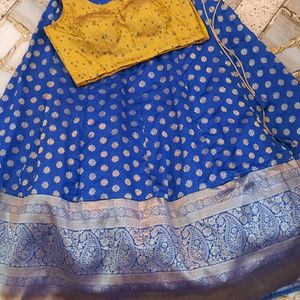 BANARSI SILK LEHNGA CHOLI