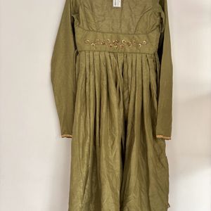 Olive Pleated Kurta-XS