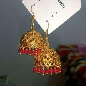 Golden Jhumki...