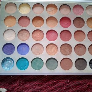 Jaclim Hill Eyeshadow Palette