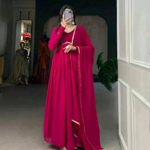 New/Unused Beautiful Anarkali Gown With Dupatta