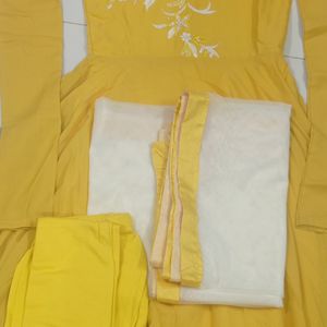 Gown Yellow Clr.