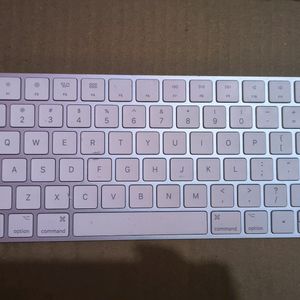 Apple Wireless Magic Keyboard