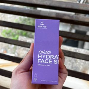 Light Up Splash Hydrating Face Serum with Hyaluron