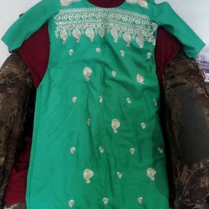 Beautiful Kurta For girls And Women Size issue