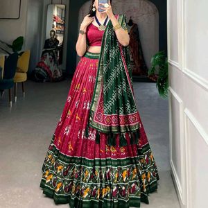 Buy 1 Gate One Free Lehenga Choli