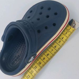 unisex crocs