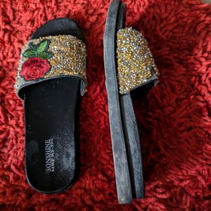 🌹Floral Patched Flip Flop