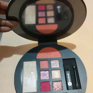 Sugar Contour De force face Palette