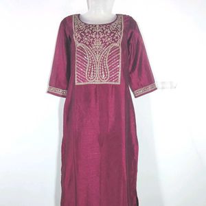 Maroon And Beige Kurta Set (Women's)