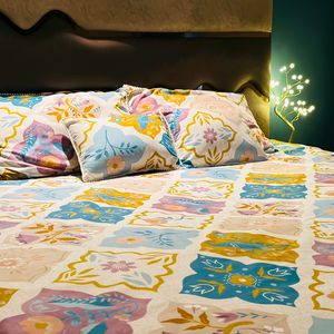 Imported Printed 5 Pieces Bedding Set