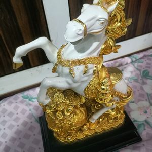 Horse Statue Gold Plated Wooden 18 Inc