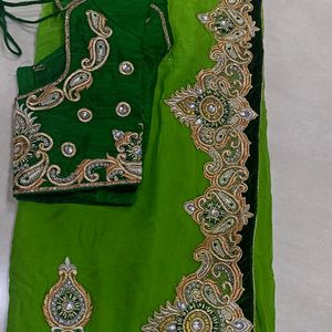 Saree With Blouse