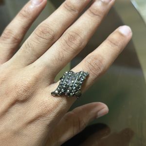 CLASSY ELEGANT BLACK STONED HAND RING 💍FOR WOMEN