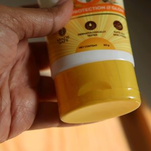 Mamaearth Vitamin C Daily Glow Sunscreen