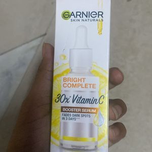 Garnier Bright Complete Vit C Serum