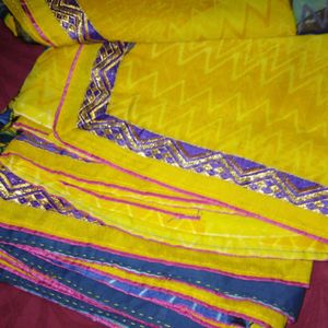 Beautiful Print Saree 😄