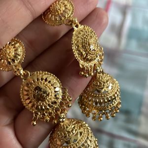 Jhumkas