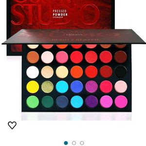 ❤️❤️New With Tag COLOR STUDIO EYESHADOW PALETTE