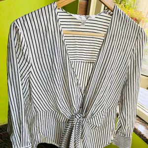 Forever New Blue stripped knot top