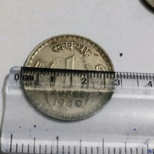 Large Size 1 rs Coins