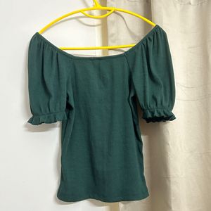 Sale‼️Cute Green Ribbed Top