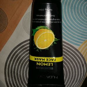 Huda Beauty Lemon Face Mask